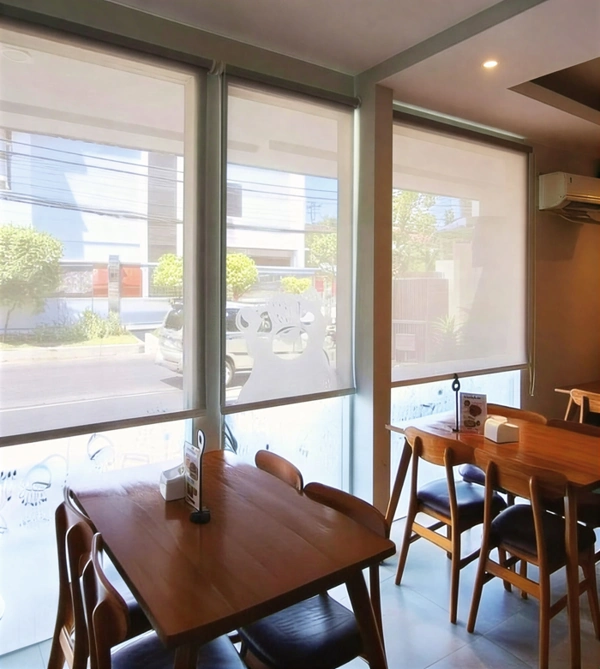 Cafe Roller blinds